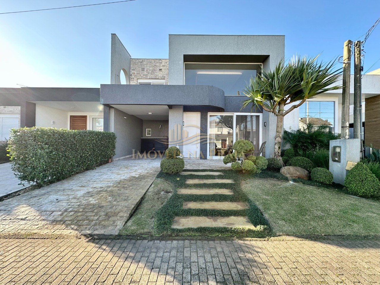 Foto 2 — Casa em Condomínio no Las Palmas.