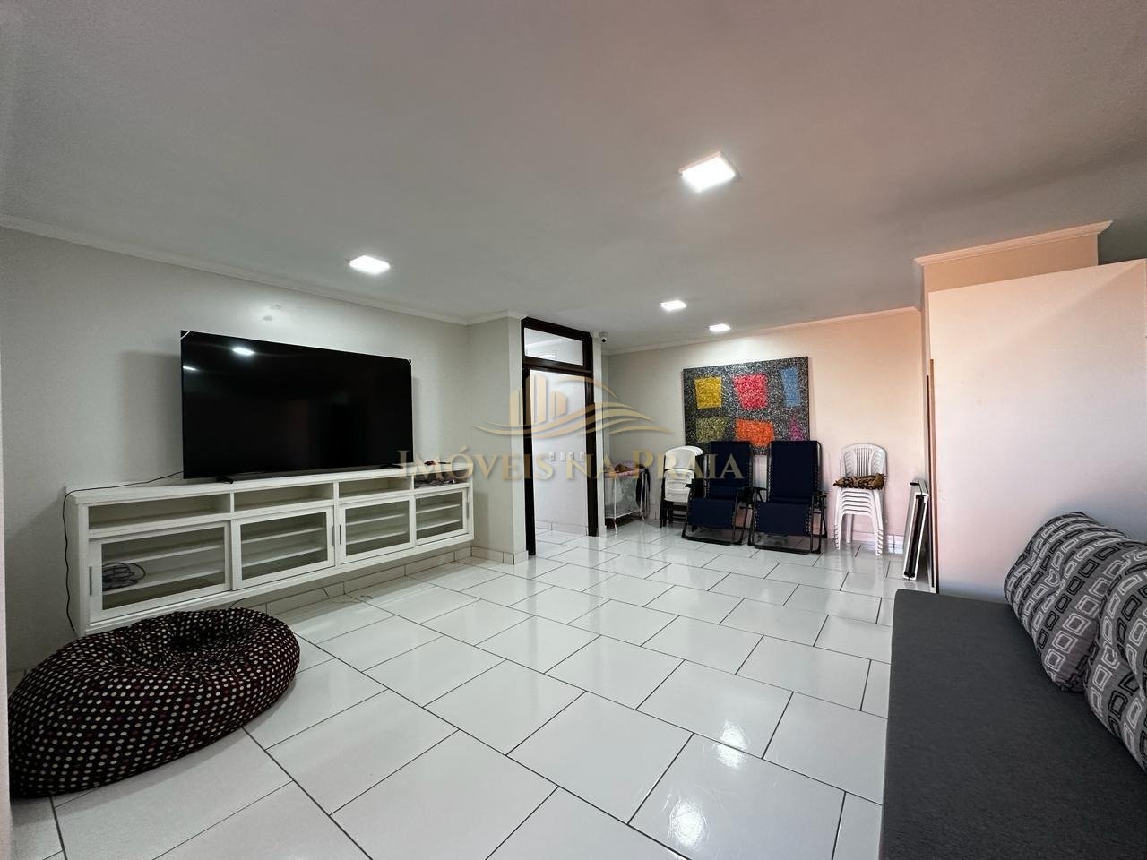 Foto 2 — Casa 5 dormitórios no bairro Arpoador