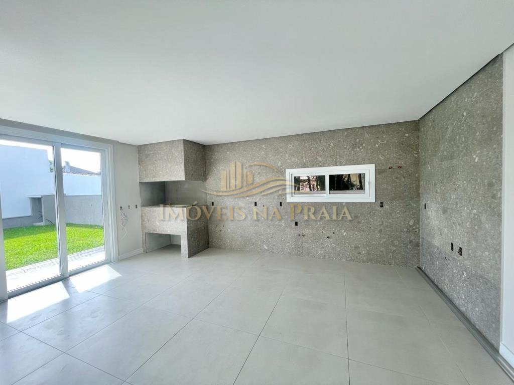 Foto 3 — Casa 4 Dormitório(s) Bairro Atlântida