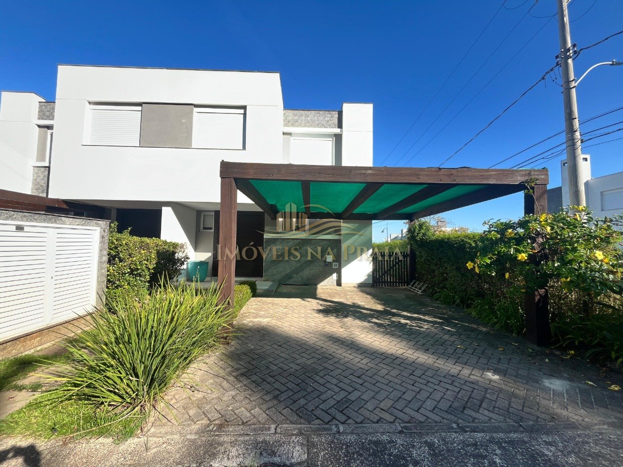 Casa em Condomínio 4 dormitórios no bairro Rossi Atlântida