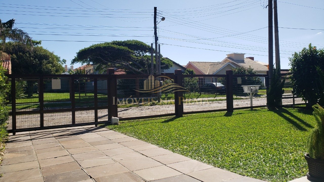 Foto 4 — Casa 4 dormitórios no bairro Centro