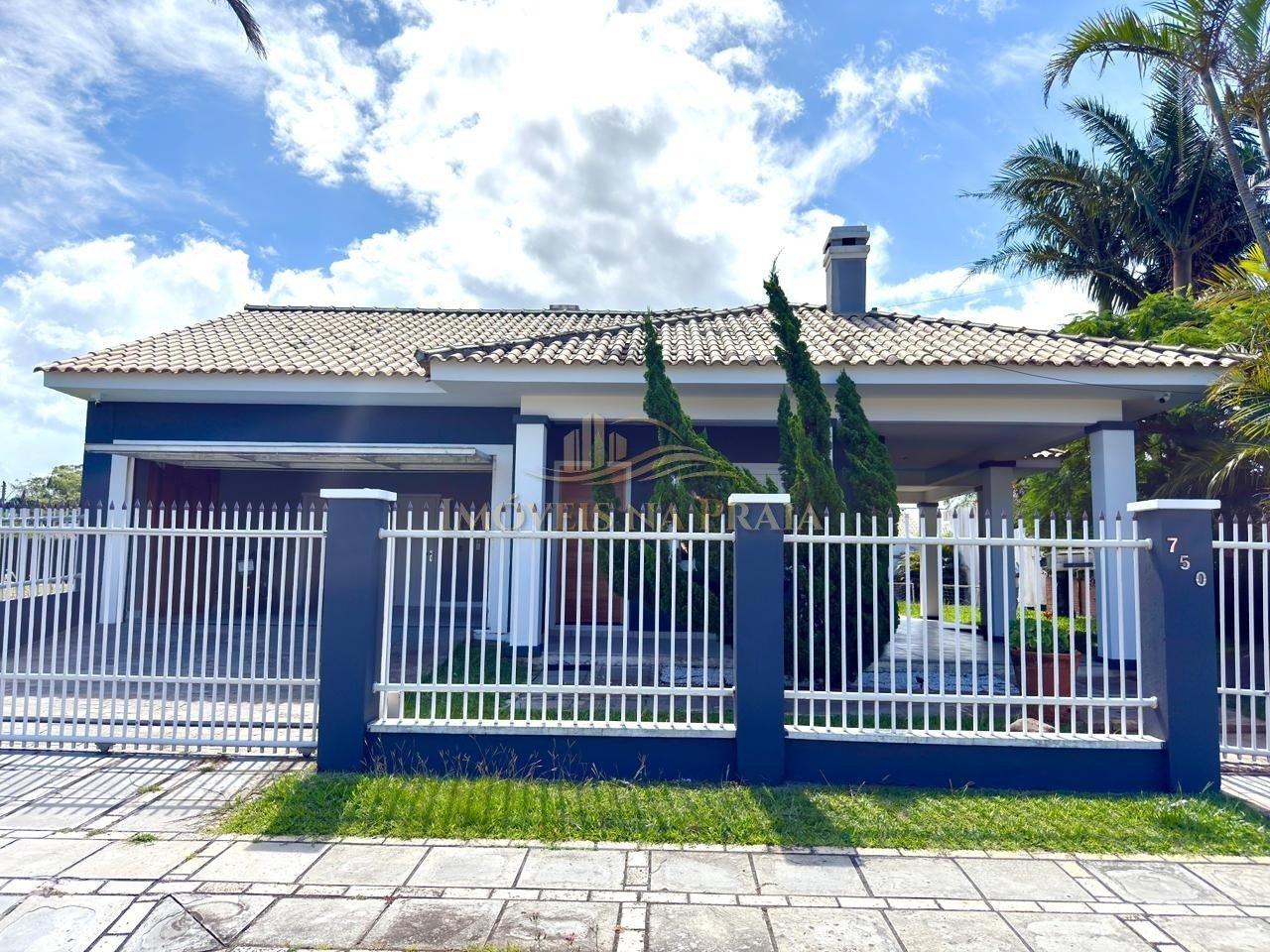 Foto 3 — Casa 3 dormitórios no bairro Atlântida