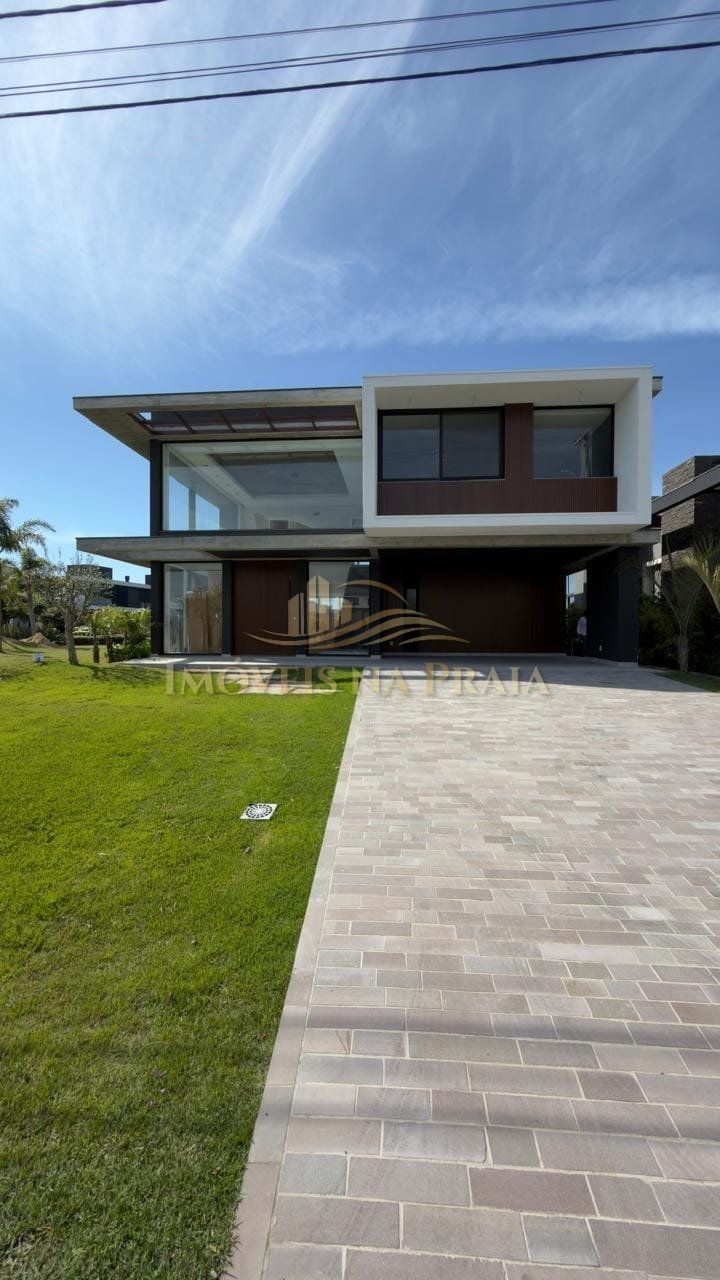 Casa em Condomínio no Enseada Lagos