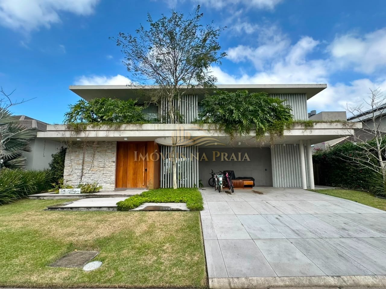 Casa em Condomínio no Villaggio Atlantida.