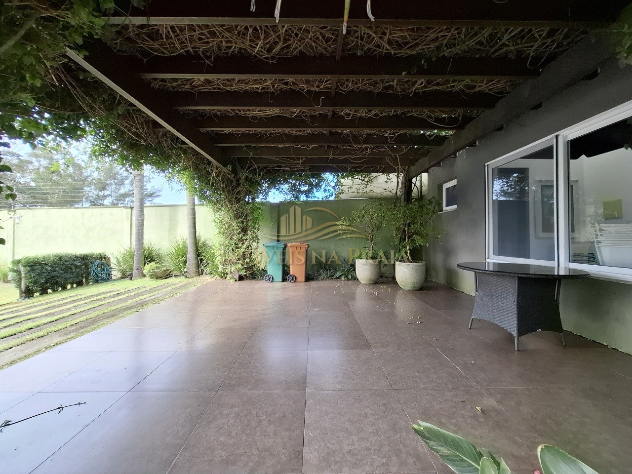 Foto 12 — Casa em Condomínio no Las Palmas.