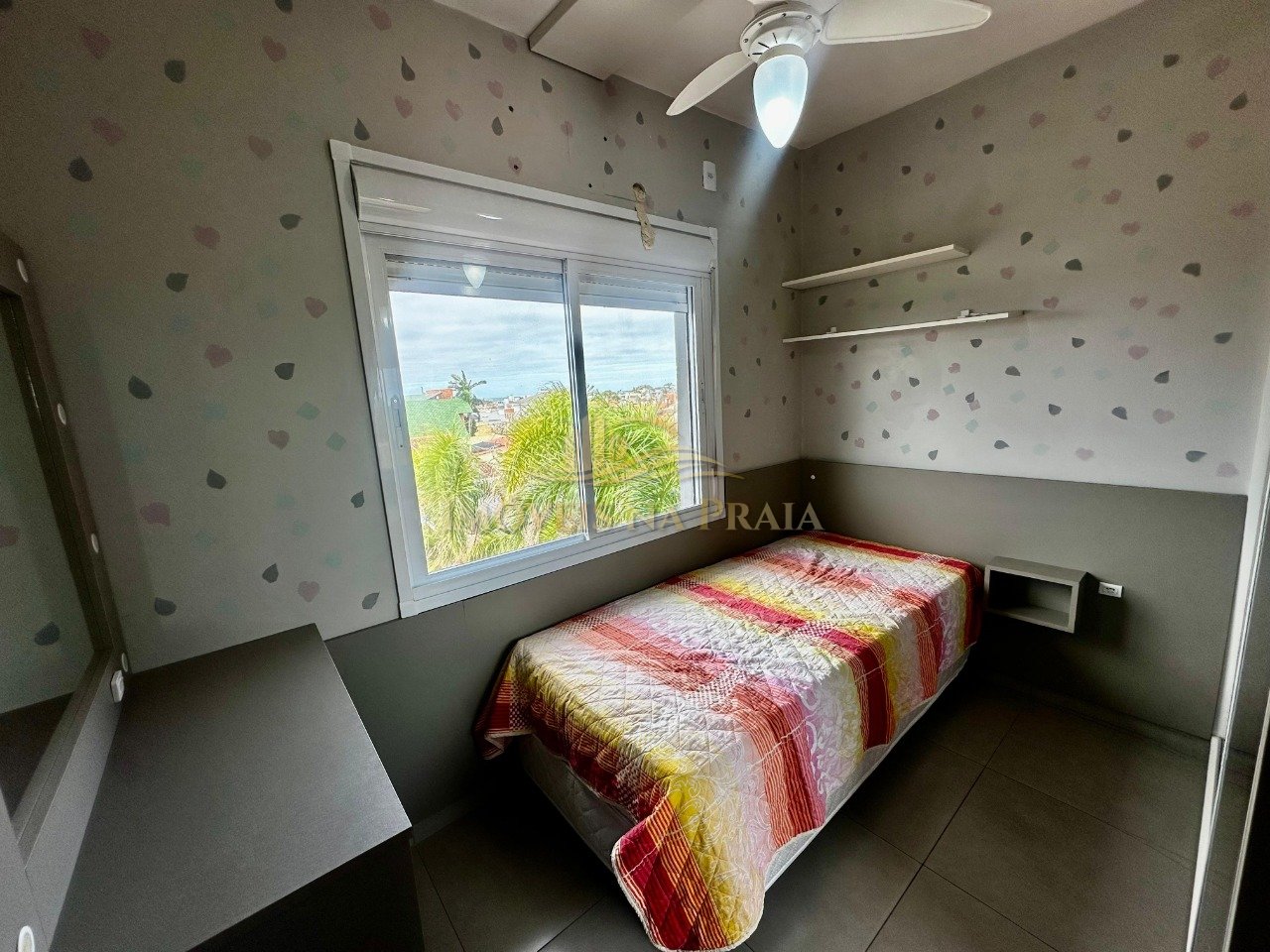 Foto 19 — Apartamento com 2 dormitórios no centro de Xangri-Lá.