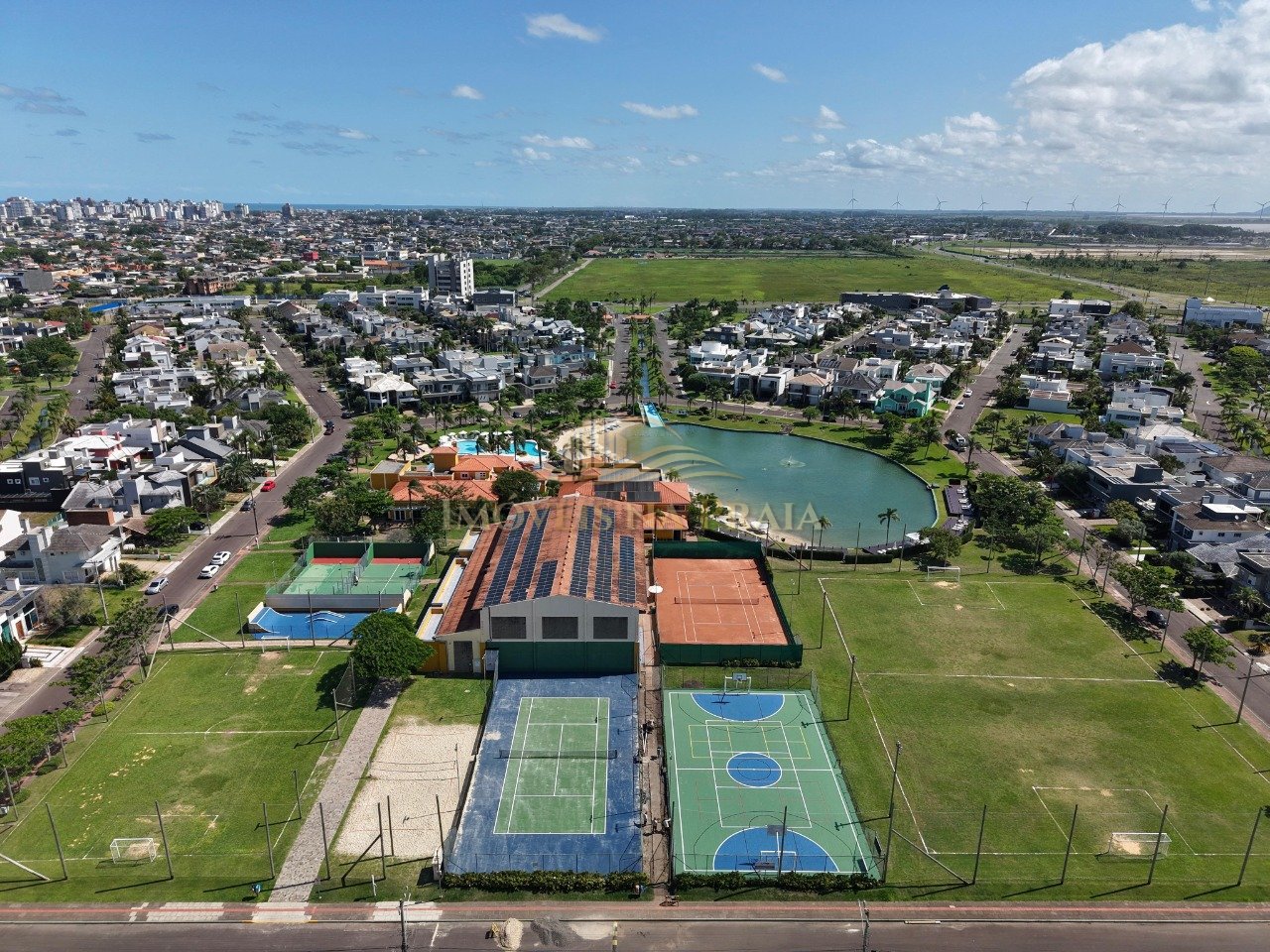 Foto 4 — Casa em Condomínio no Condado de Capão.