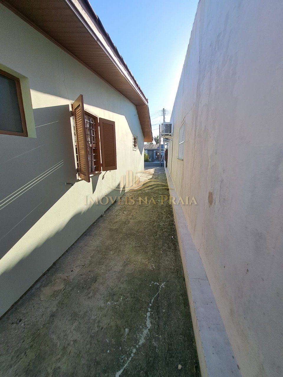 Foto 18 — Casa 03 dormitórios no centro de Xangr-lá .