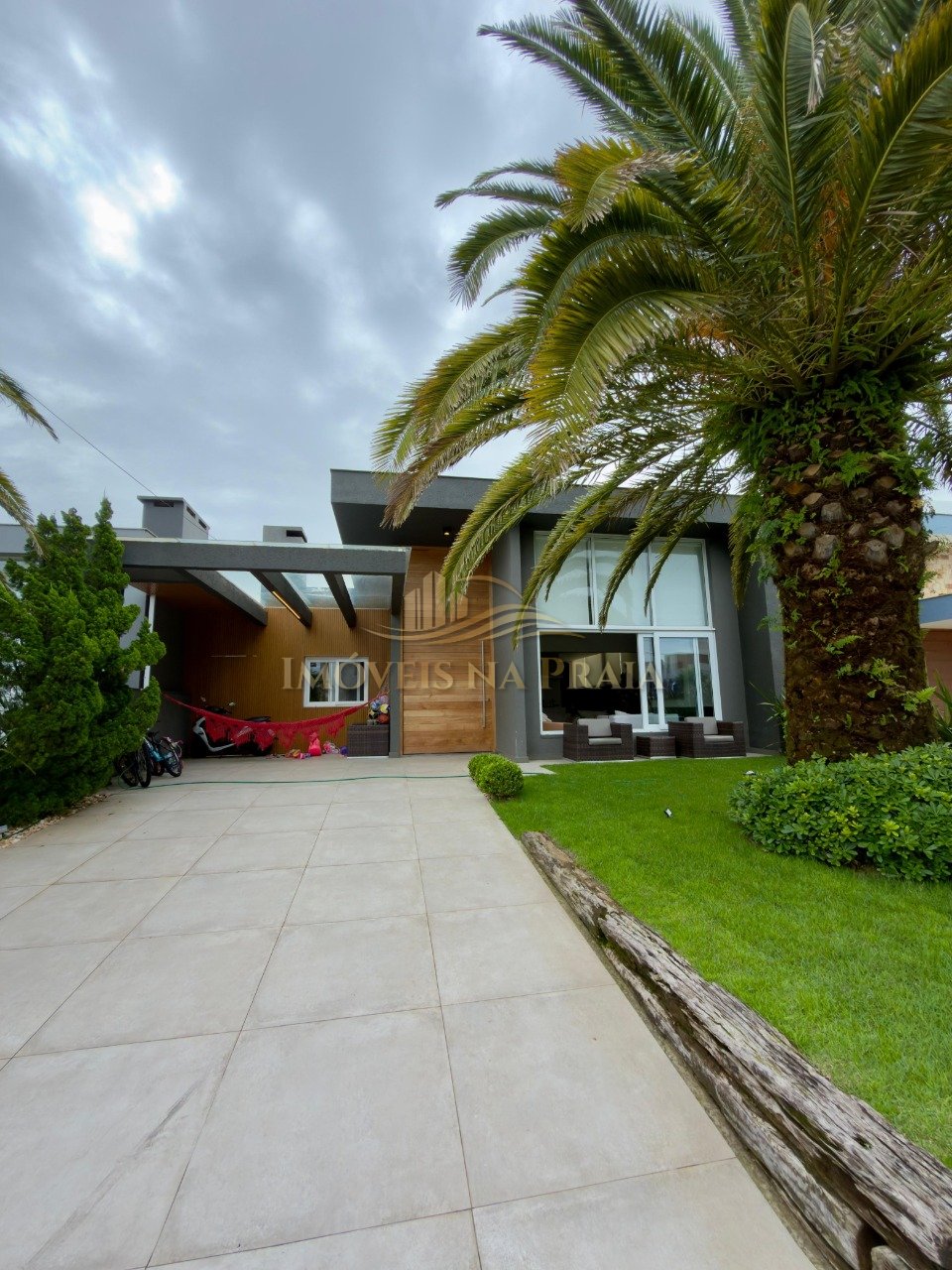 Casa em Condomínio no Condado de Capão.