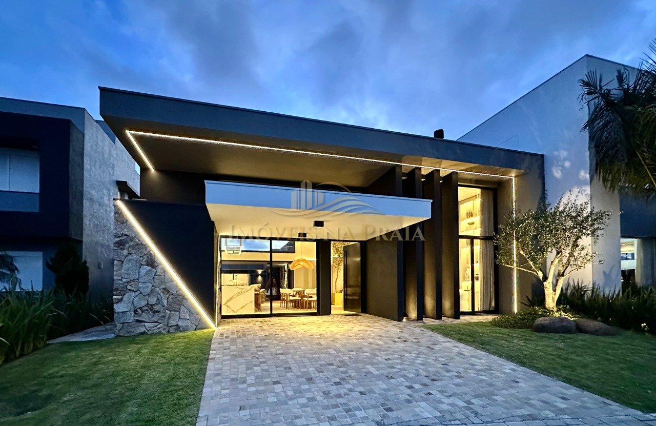 Foto 2 — Casa em Condomínio no Sea Coast.