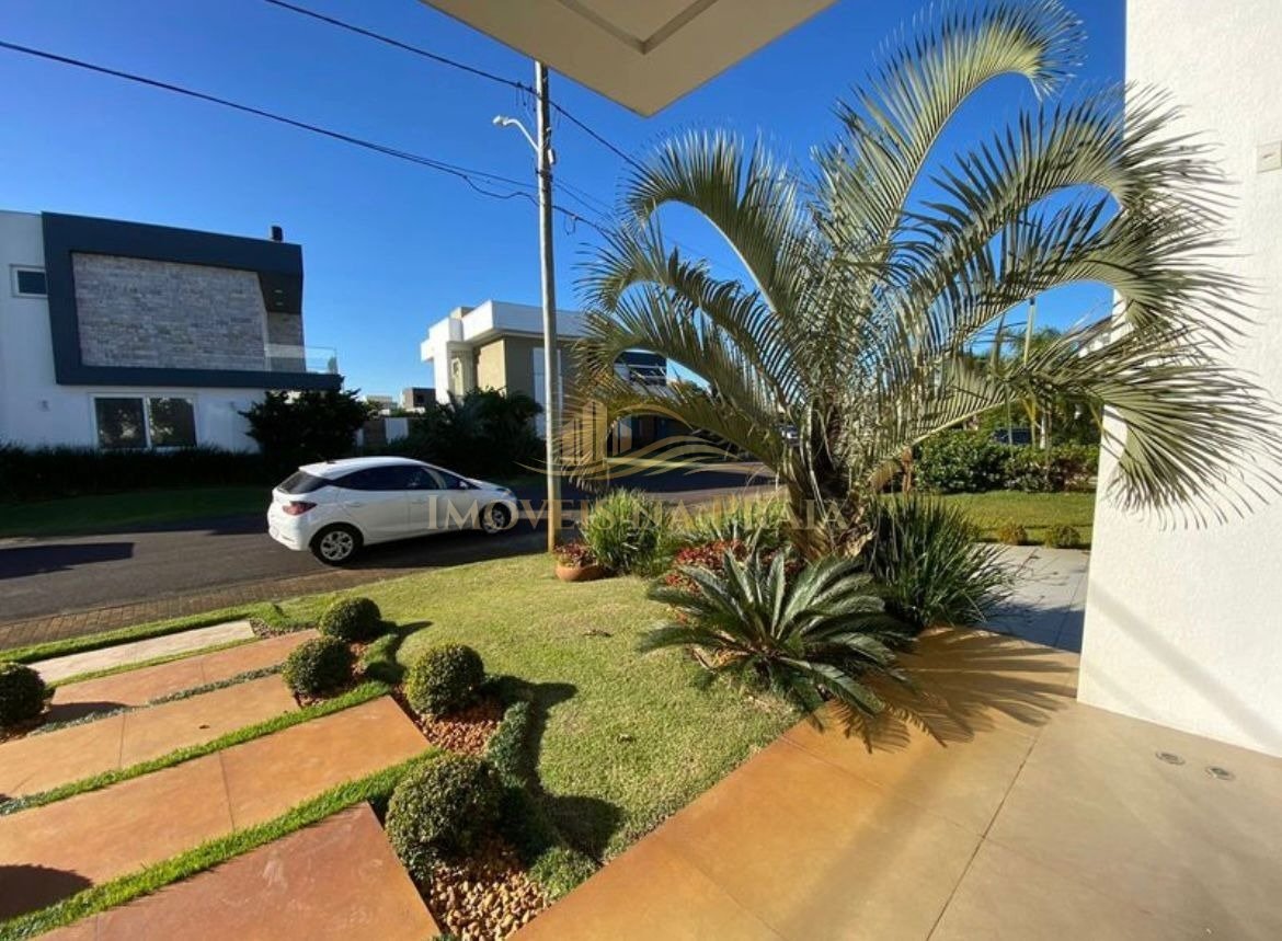Foto 3 — Casa em Condomínio no Las Palmas.