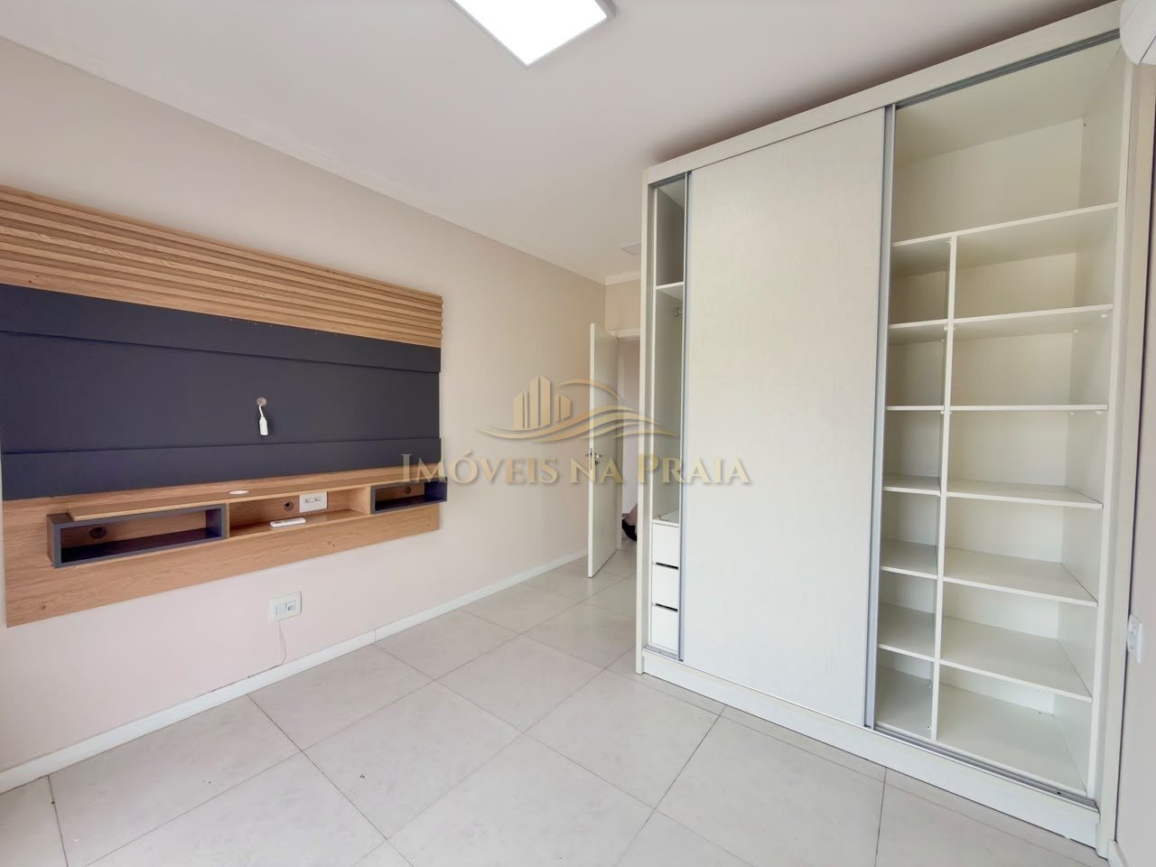 Foto 4 — Duplex à venda em Xangri-Lá.
