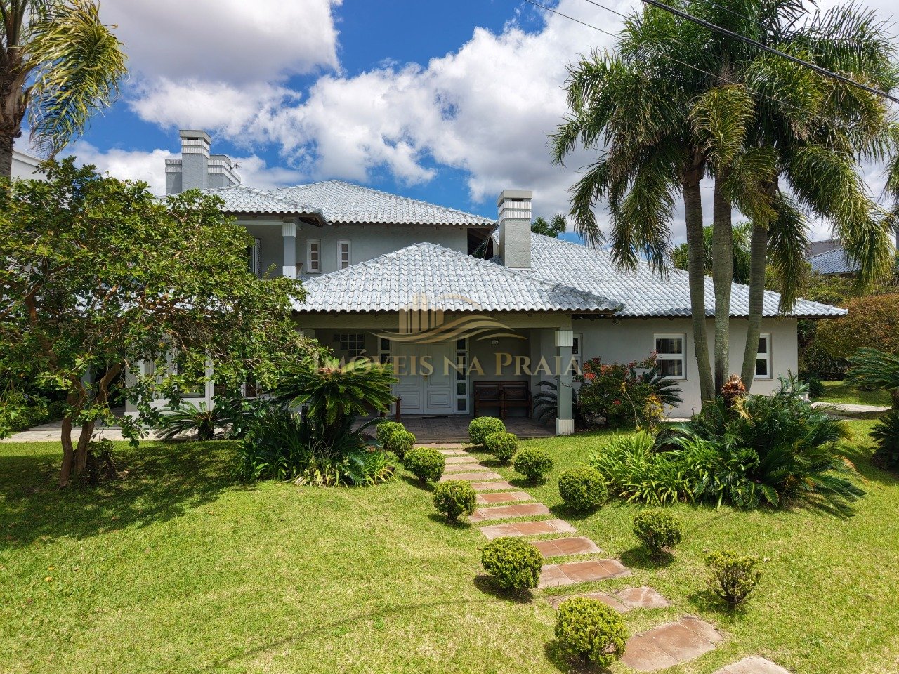 Casa em Condomínio no Atlântida Lagos Park.