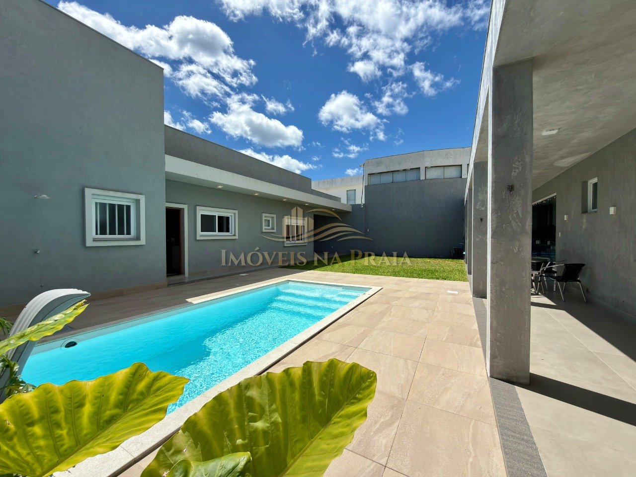 Foto 23 — Casa em Atlântida com 6 dormitórios.