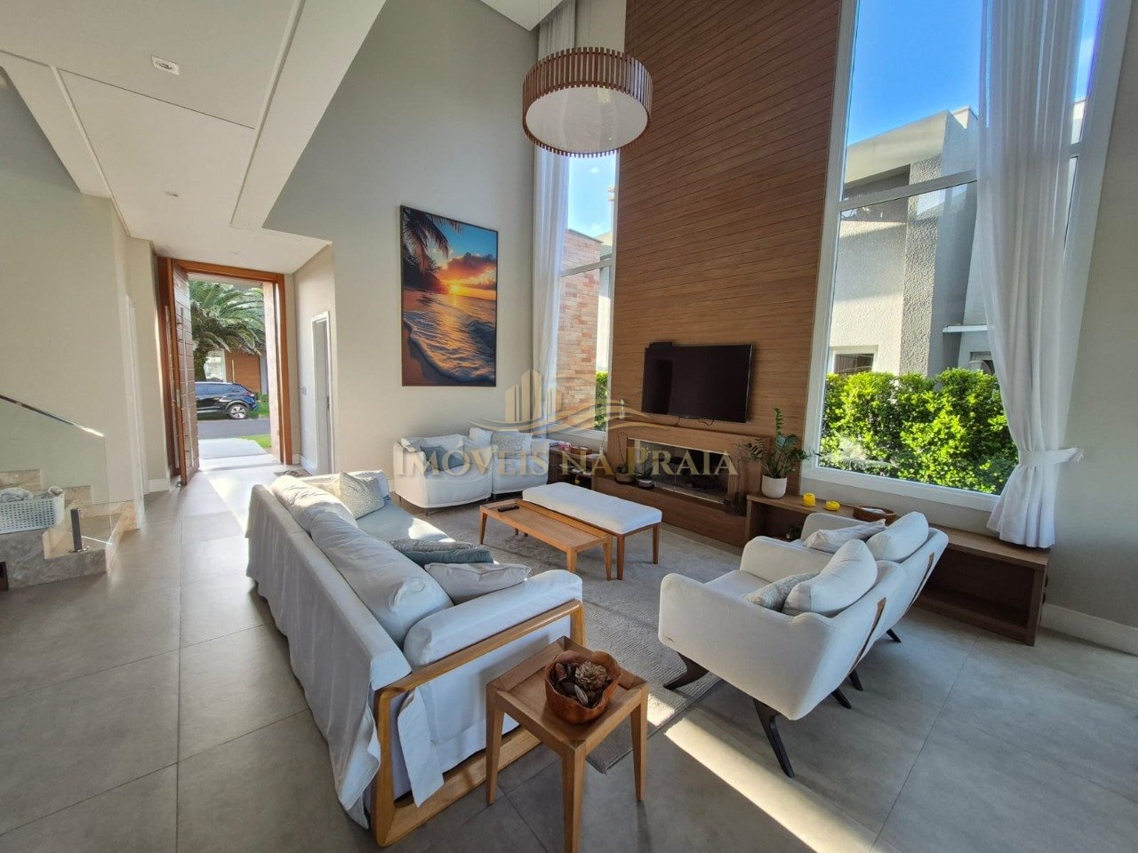 Foto 3 — Casa em Condomínio no Malibu Beach Residence.