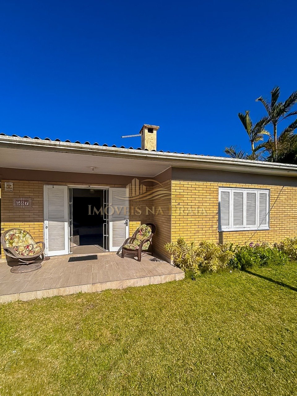 Casa com 3 dormitórios no Centro de Xangri-Lá.