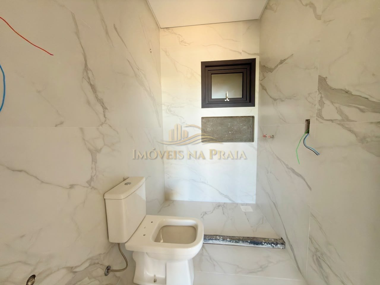 Foto 10 — Casa em condomínio no Amaná.