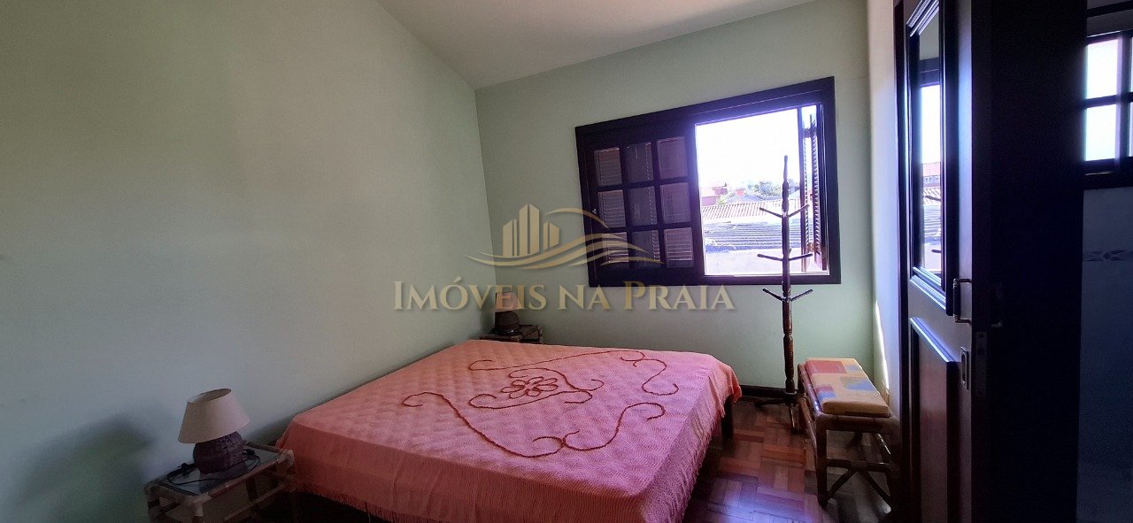 Foto 25 — Casa com 6 dormitórios em Atlântida.
