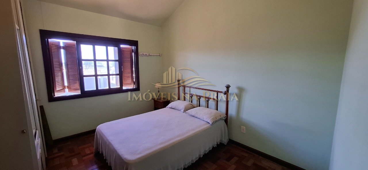 Foto 23 — Casa com 6 dormitórios em Atlântida.