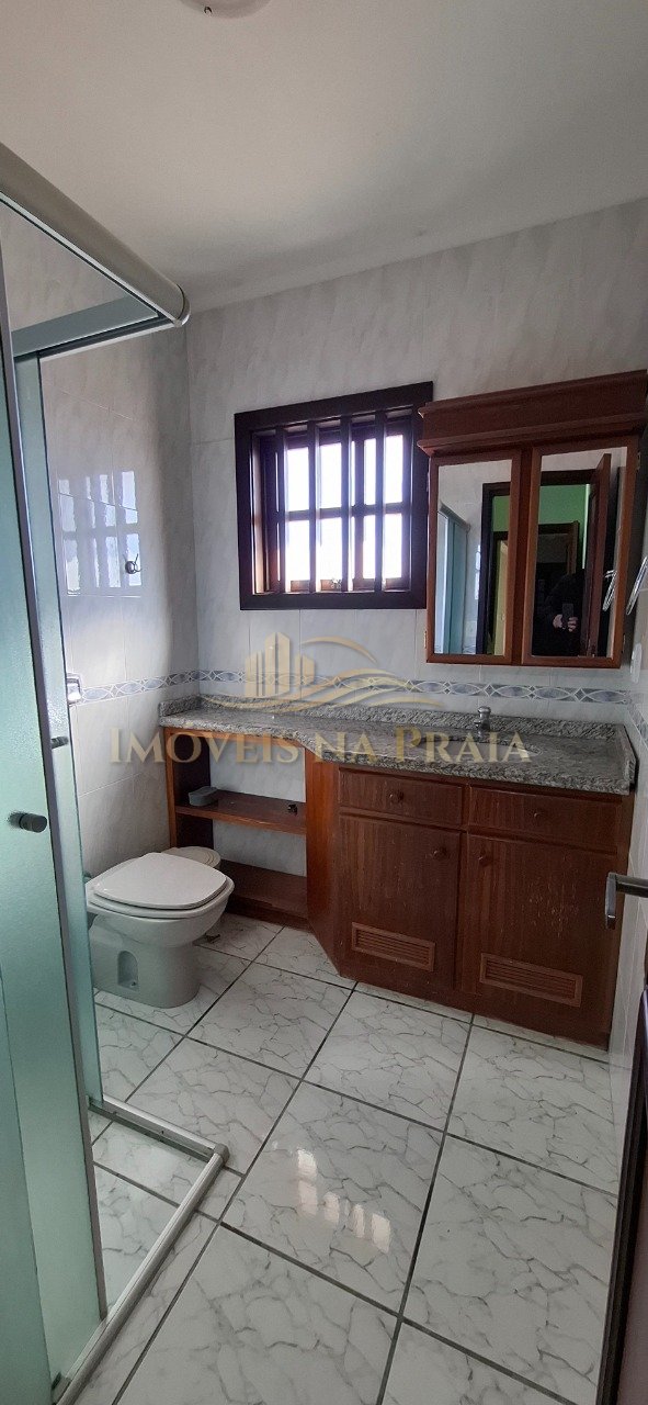 Foto 13 — Casa com 6 dormitórios em Atlântida.