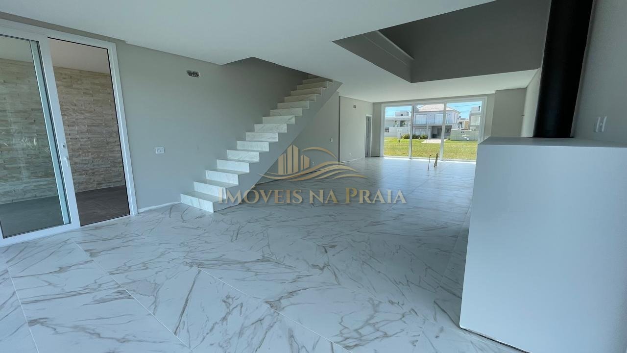 Foto 5 — Casa em Condomínio no Arenas Curumim.