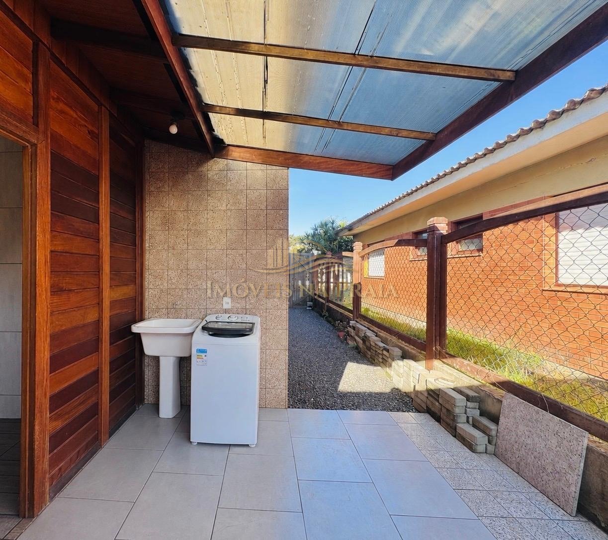 Foto 45 — Casa com 5 dormitórios em Atlântida.