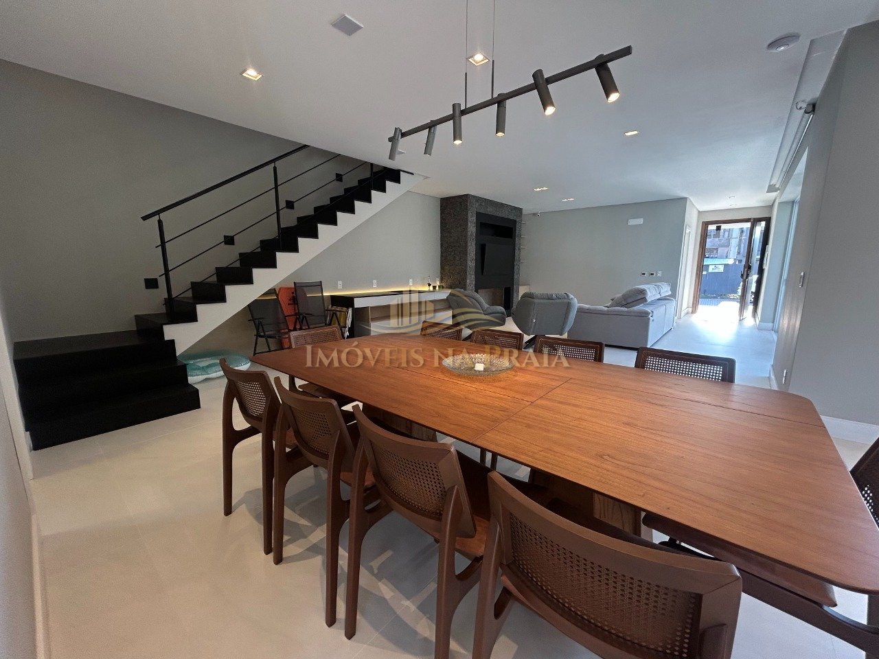 Foto 12 — Casa em Condomínio no Sunset.
