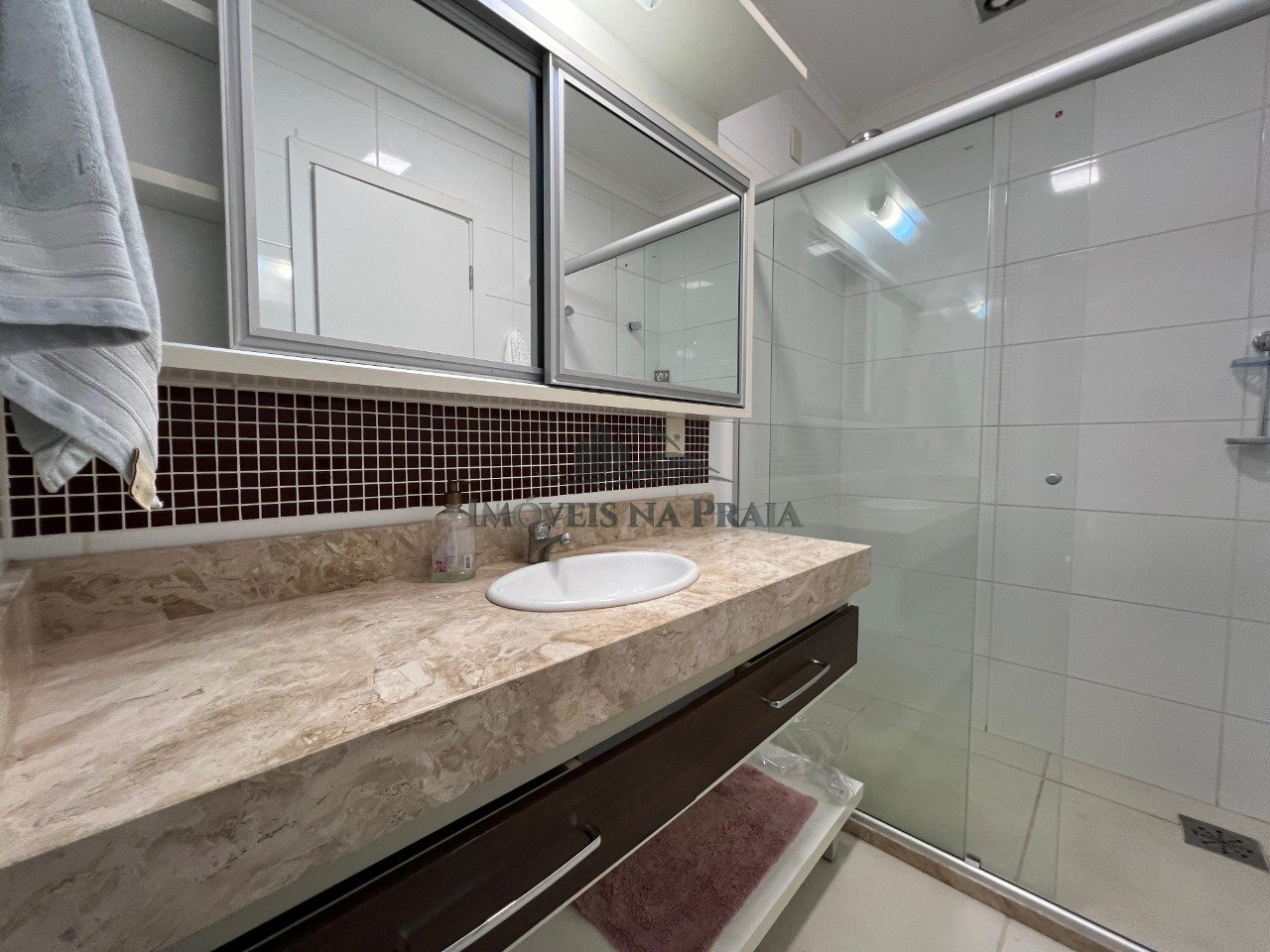 Foto 3 — Casa em Condomínio no Villaggio Atlantida.