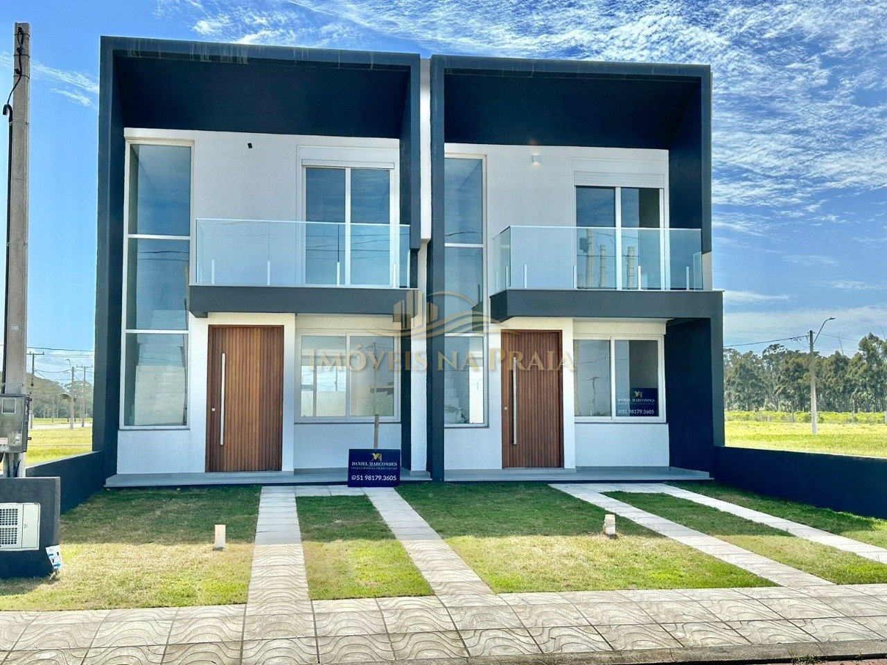 Duplex 3 Dormitório(s) Bairro Nova Xangri-lá