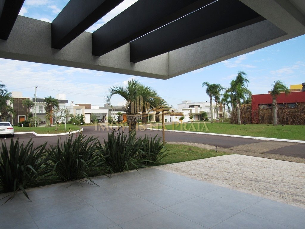 Foto 2 — Casa em Condomínio no Las Palmas.