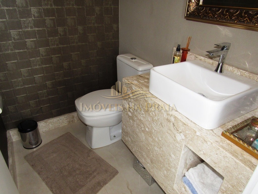 Foto 11 — Casa em Condomínio no Las Palmas.
