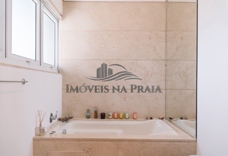 Foto 30 — Casa em Condomínio no Bosques de Atlântida.